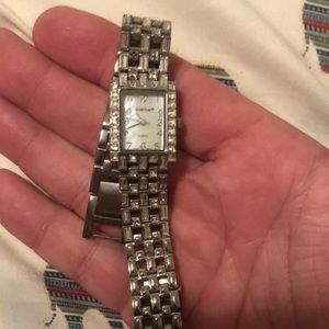 Avenue watch very shiny and nice